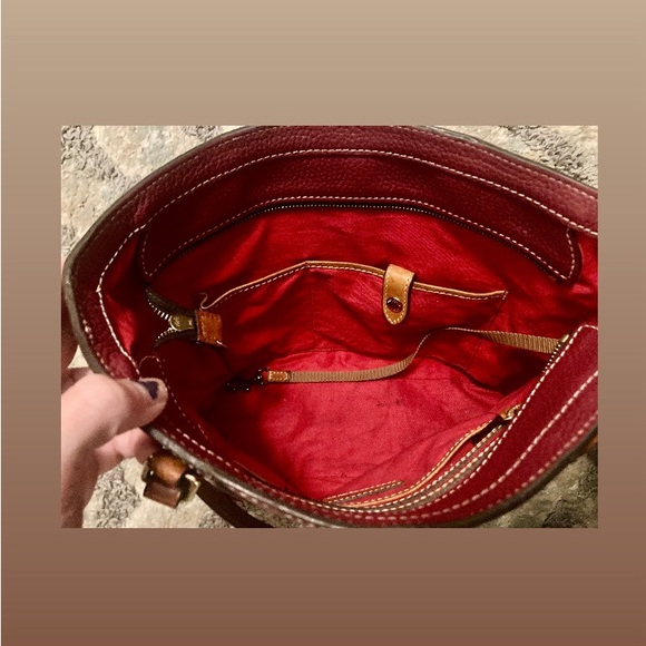 ❌SOLD❌ Dooney and Burke Tote Bag - Picture 3 of 3